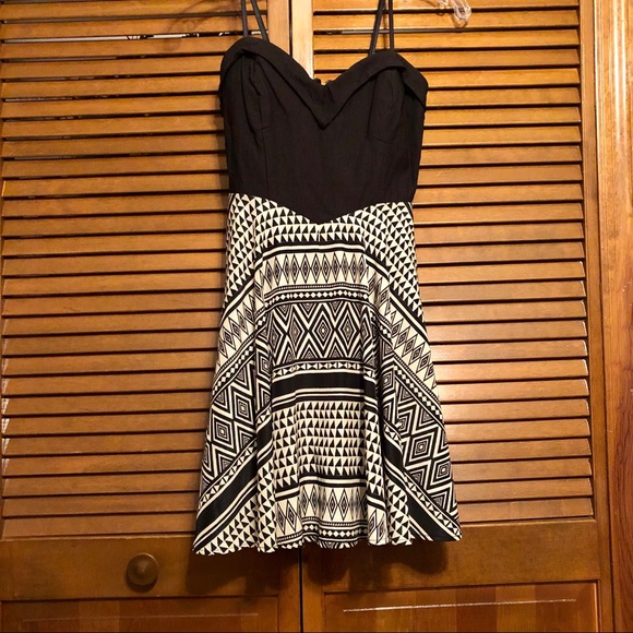 Emerald Sundae Dress size 3 - Picture 2 of 6